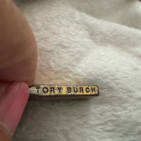 Tory Burch zipper wallet - Picture 9 of 9